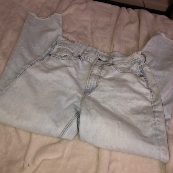 American Eagle Outfitters Denim - AE Mom Jeans